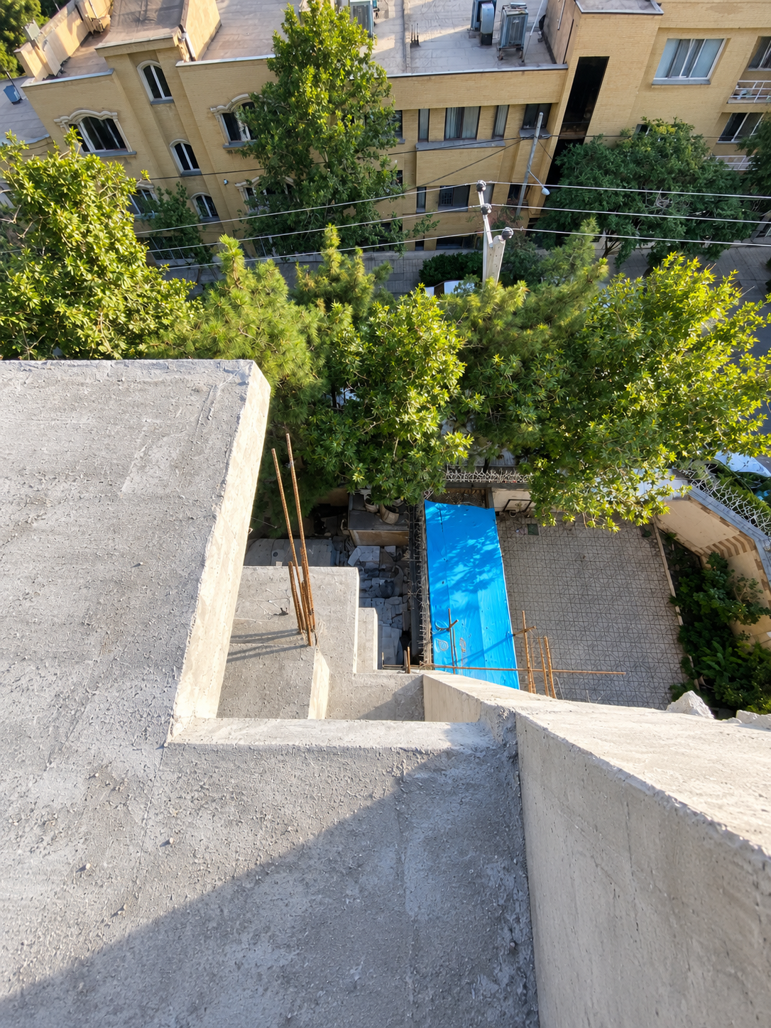 Courtyard appearance.